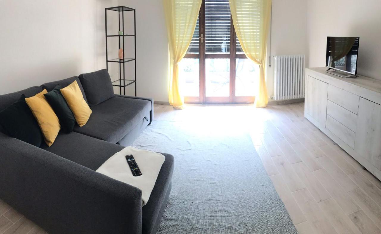 Mary House Apartment ซอนดริโอ ภายนอก รูปภาพ