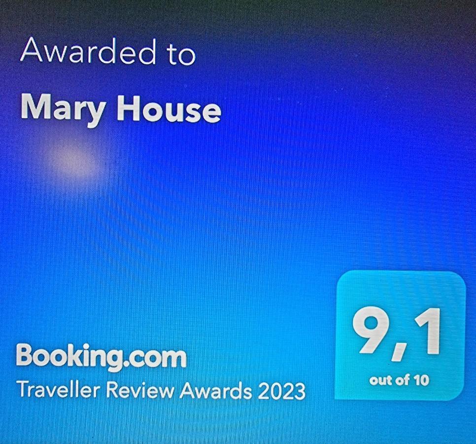 Mary House Apartment ซอนดริโอ ภายนอก รูปภาพ